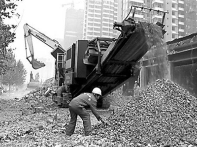 周边国家垃圾跨境影响 环境蚕食与居民的生与斯